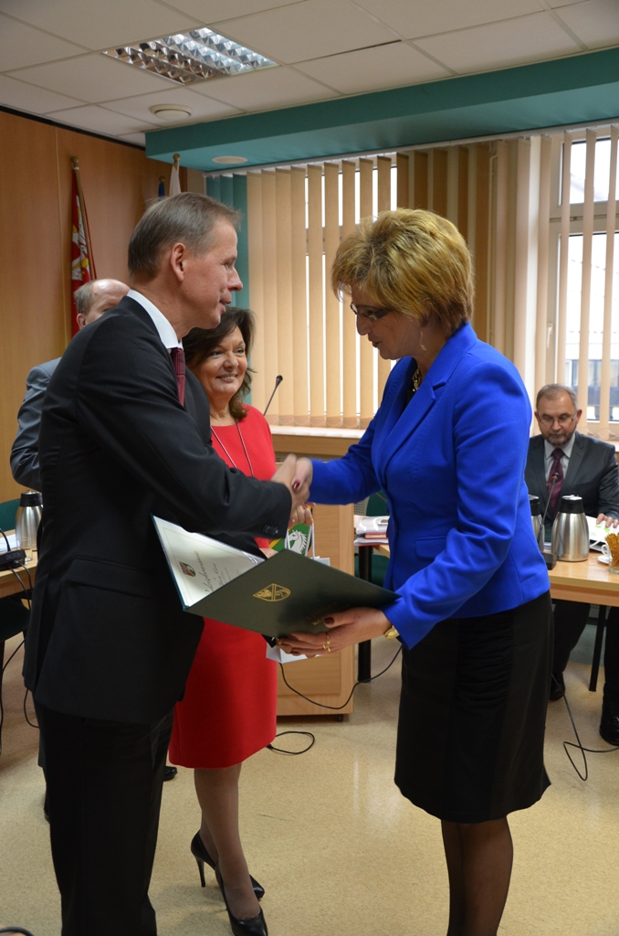 Podziękowania dla radnej Elżbiety Raźnej