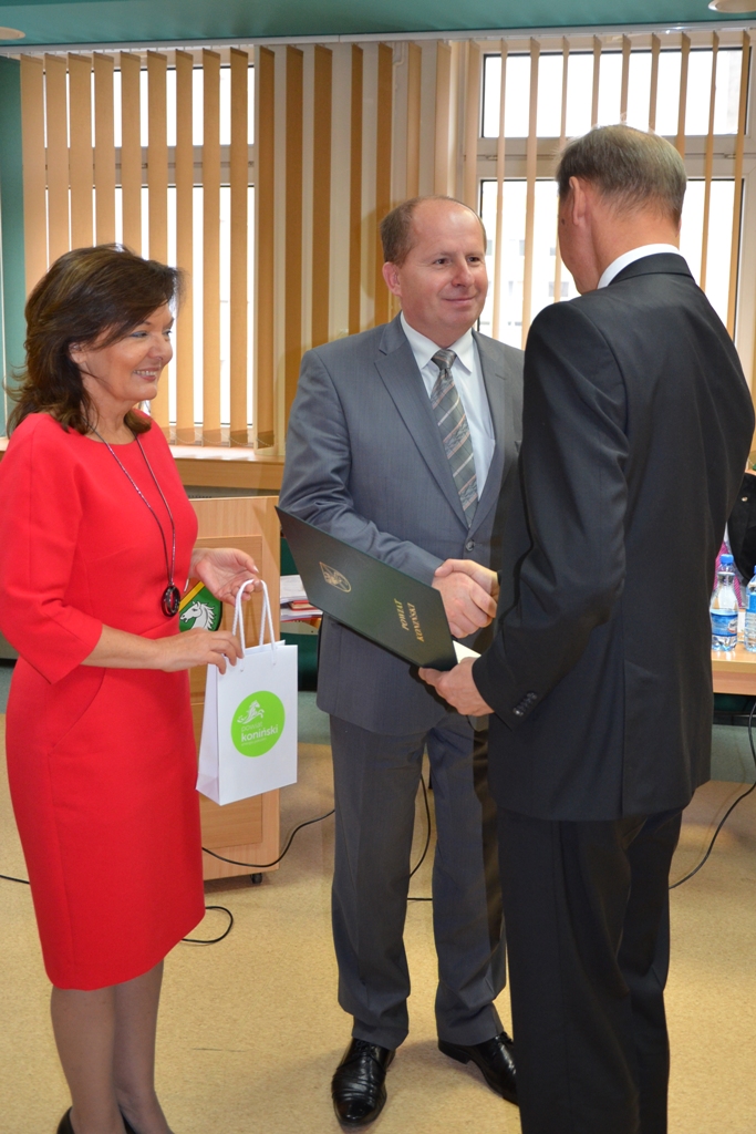 Podziękowania dla wiceprzewodniczącego Rady Powiatu Andrzeja Perkowskiego