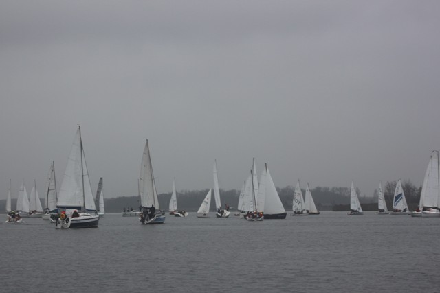 Zawody na Jeziorze Pątnowskim