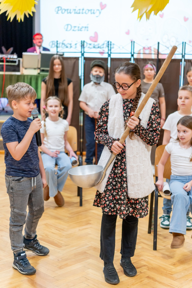 Powiatowy Dzień Babci i Dziadka
