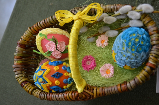 Pisanki wielkanocne przygotowane przez uczniów ZSE-U w Żychlinie