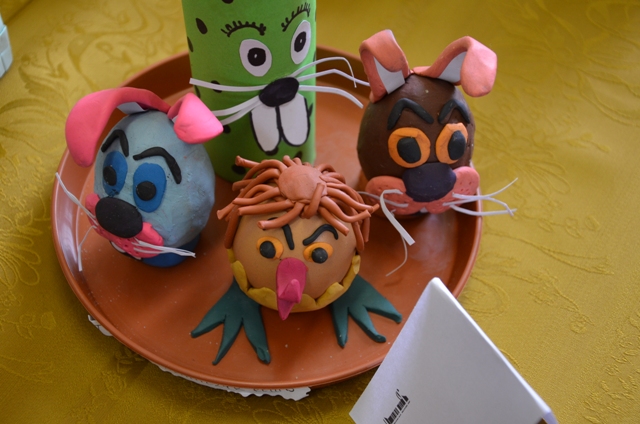 Pisanki wielkanocne przygotowane przez uczniów ZSE-U w Żychlinie