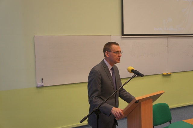 Rektor Państwowej Wyższej Szkoły Zawodowej w Koninie - prof. dr hab. Mirosław Pawlak