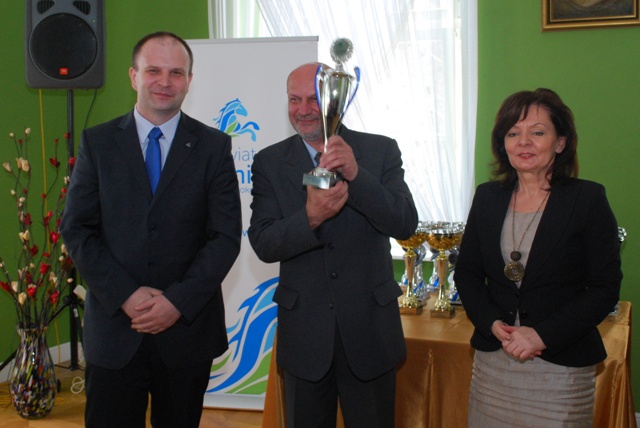 Waldemar Marciniak - Przewodniczący Komisji Rozwoju i Infrastruktury, Anna Matczak-Gaji oraz Małgorz