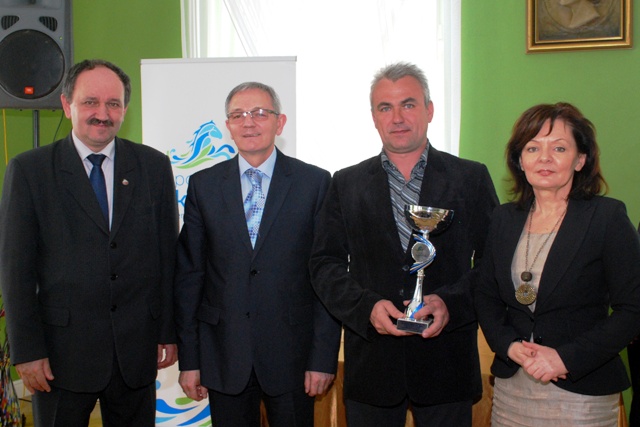 Mirosław Durczyński - Przewodniczący Komisji Statutowo-Regulaminowej, Stefan Dziamara - Burmistrz