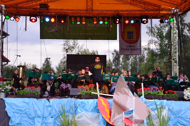 14. Wielkie Ruszenie Gmin Powiatu Konińskiego - występ Młodzieżowej Orkiestry Dętej