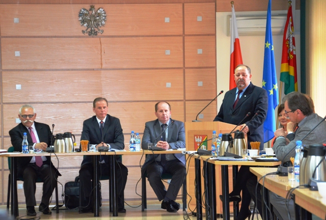 Zarząd Powiatu z absolutorium