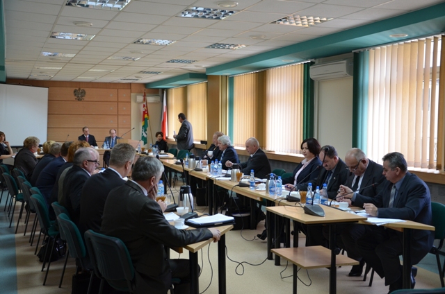 Z XXXV sesji Rady Powiatu Konińskiego