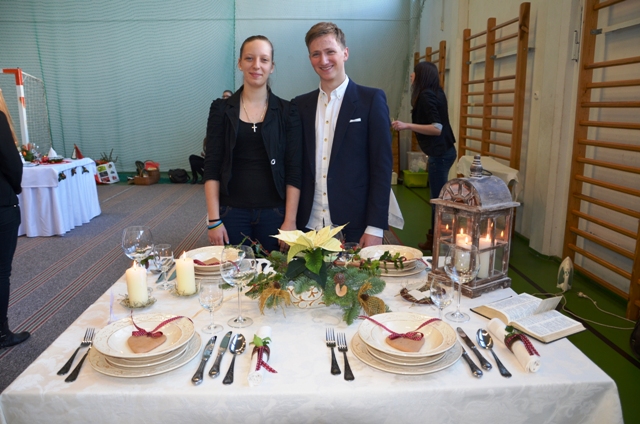 Zwycięzcy konkursu – Martyna Jąkalska i Jan Słowiński (Zespół Szkół Ekonomicznych im. Maksymiliana J