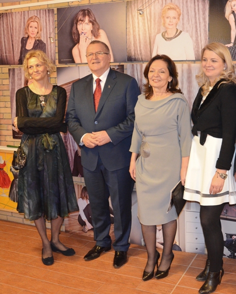 Wernisaż Koninianki pędzlem i fleszem malowane