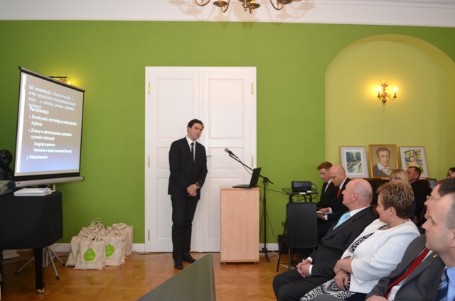 Wykład prof. Macieja Tomczaka nt. 