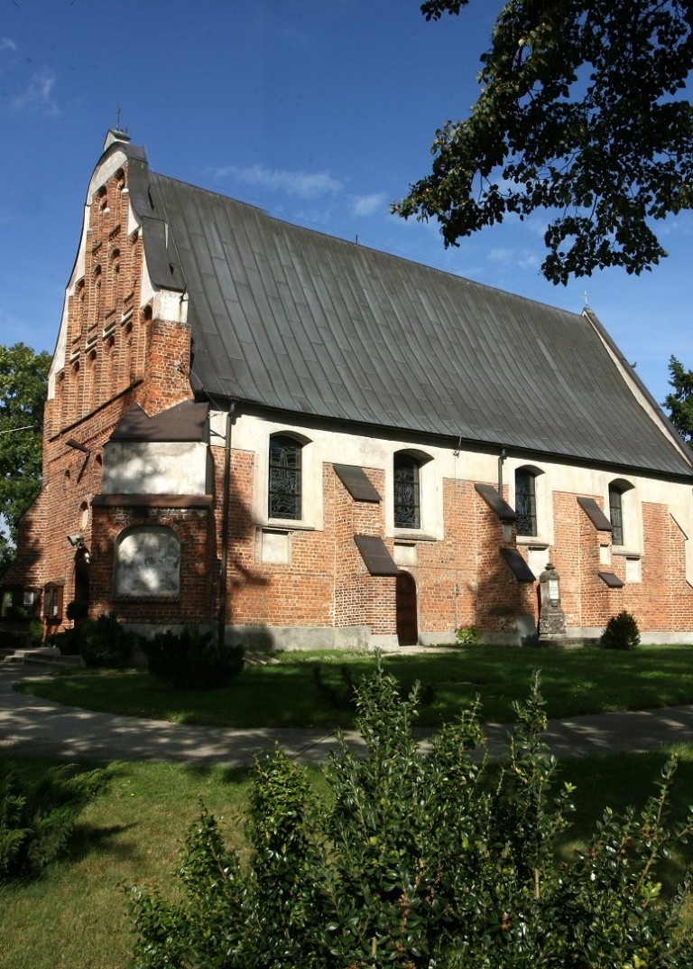 Kościół p.w. św. Jadwigi w Lubstowie
