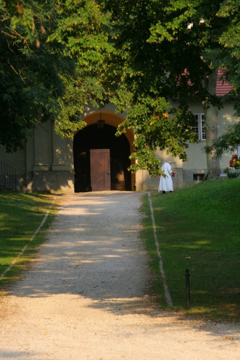 Bieniszew - pustelnia kamedułów