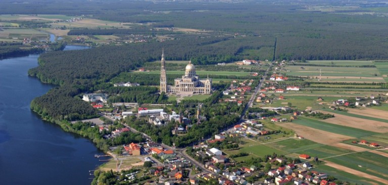 Sanktuarium Matki Bożej Bolesnej Królowej Polski w Licheniu Starym