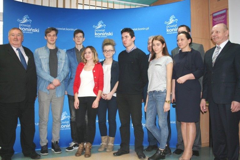 Laureaci Powiatowego Finału Wielkopolskiej Olimpiady Wiedzy Konsumenckiej