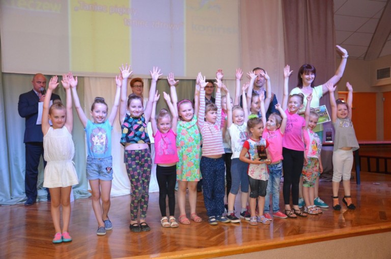 II miejsce w kat. Różne formy tańca, zajął Zespół DANCE AVENUE II 