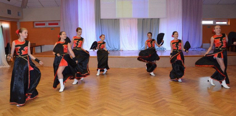 III miejsce w kat. Różne formy tańca, zajął Mażoretki CHARME 