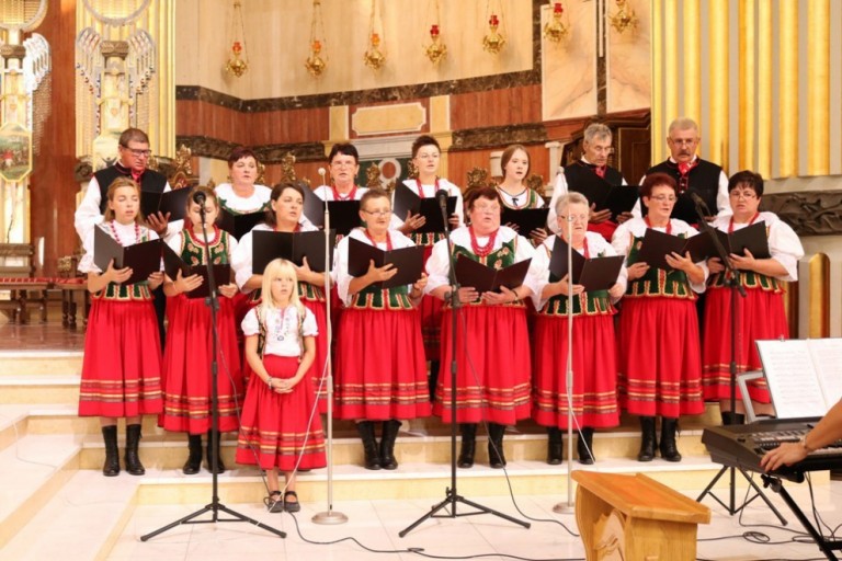 VI Ogólnopolski Zjazd Kół Gospodyń Wiejskich Innych Organizacji Kobiecych z Terenów Wiejskich