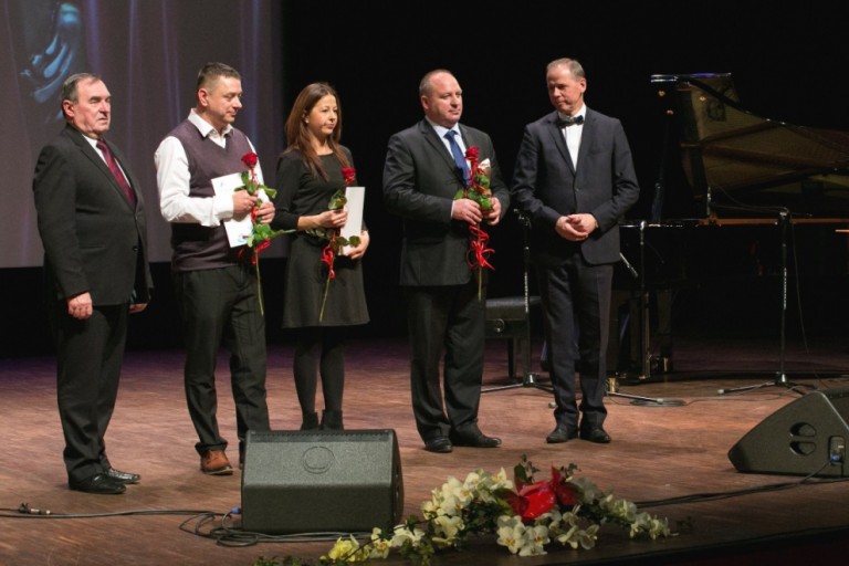 Wręczenie nominacji i 