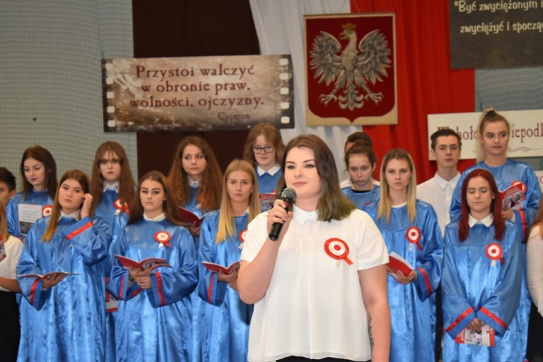 Obchody 100 Lat Niepodległości w ZSEU w Żychlinie