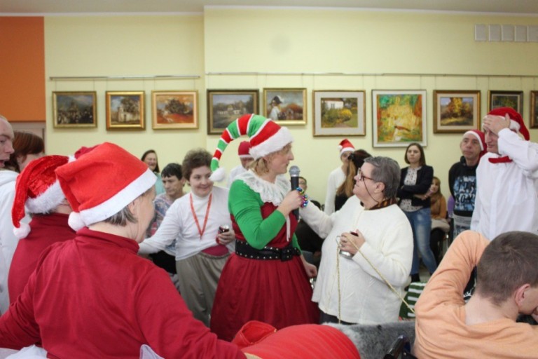 Zabawa Mikołajkowa w DPS w Ślesinie