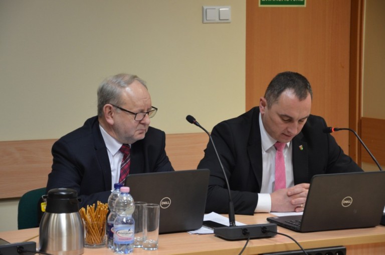 Rada powiatu uchwaliła budżet na 2020 r.