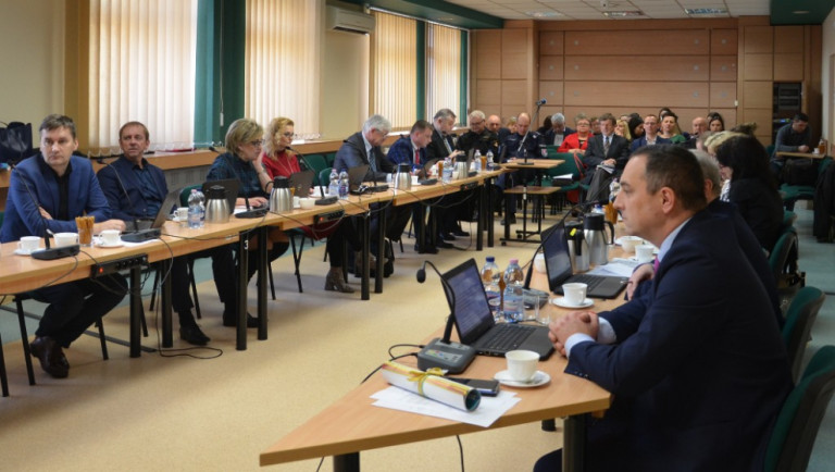 Z XIV sesji Rady Powiatu Konińskiego