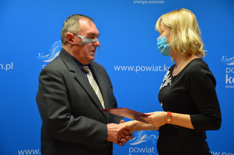 Powiat koniński przekazał koncentrator tlenu dla Hospicjum w Licheniu