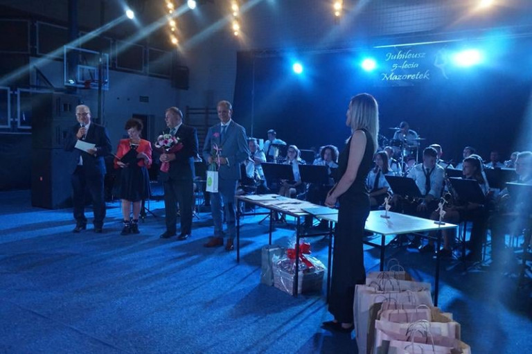 Uroczyste obchody jubileuszu Mażoretek w Sompolnie