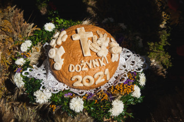 Dożynki 2021 - chleb ozdobny napisem 