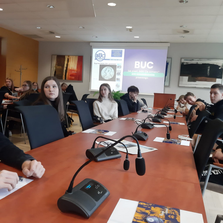 Uczniowie z technikum reklamy wzięli udział warsztatach dziennikarskich