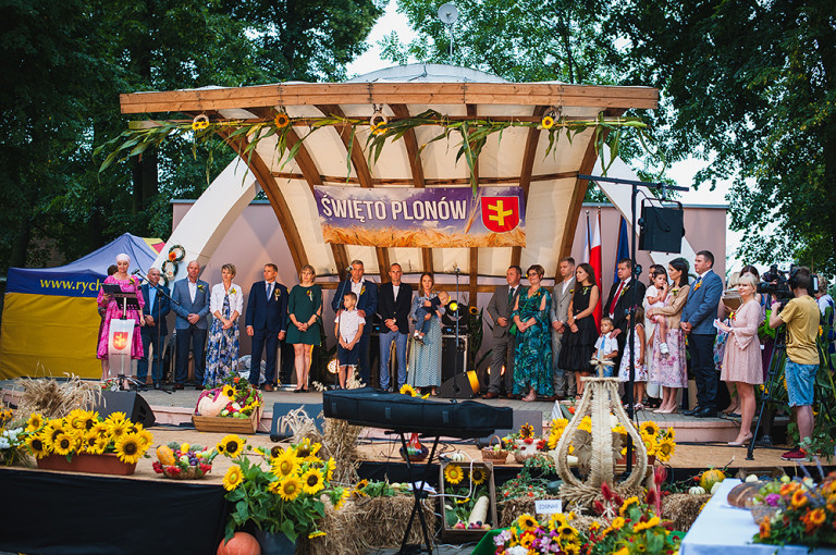 Rolnicy z powiatu konińskiego podziękowali za tegoroczne plony