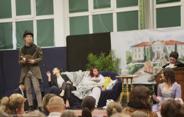 Spektakl teatralny jako podsumowanie projektu - Deski dla Kreski
