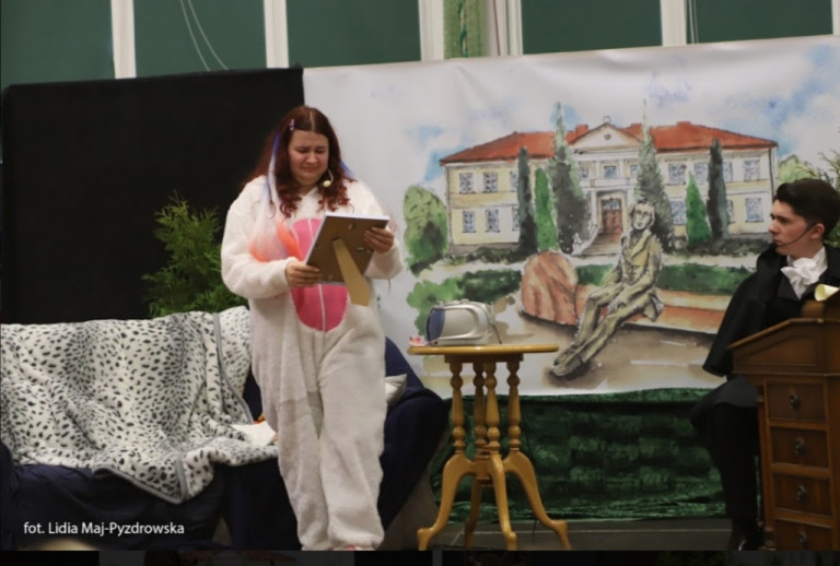 Spektakl teatralny jako podsumowanie projektu - Deski dla Kreski
