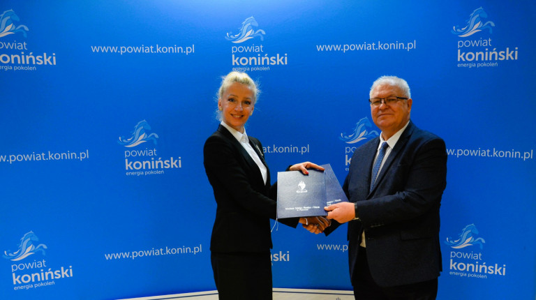 Kolejne stypendia od WSHiU w Poznaniu
