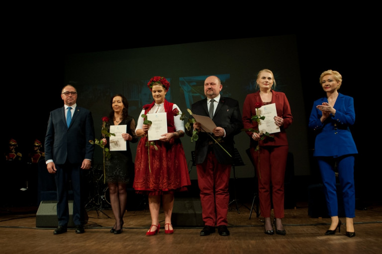 Nagrodzeni przez Powiat za najlepsze inicjatywy oraz samorządowe praktyki w 2022 r.