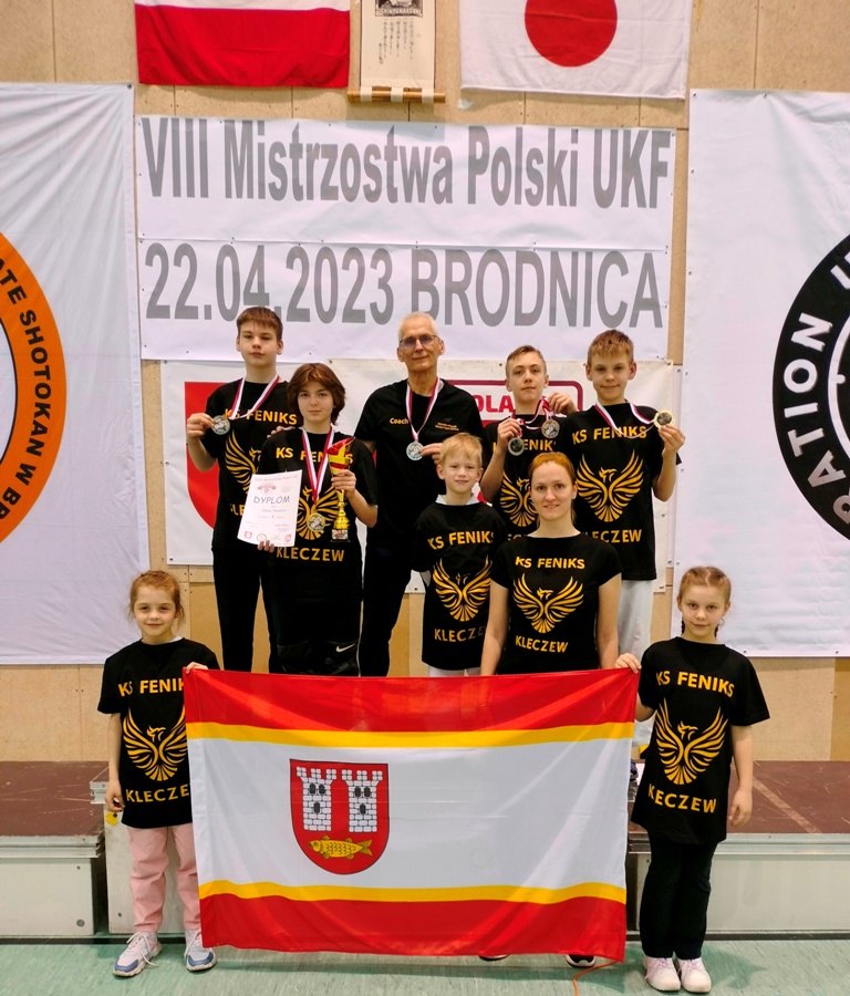 Kolejny udany sprawdzian umiejętności kleczewskich karateków