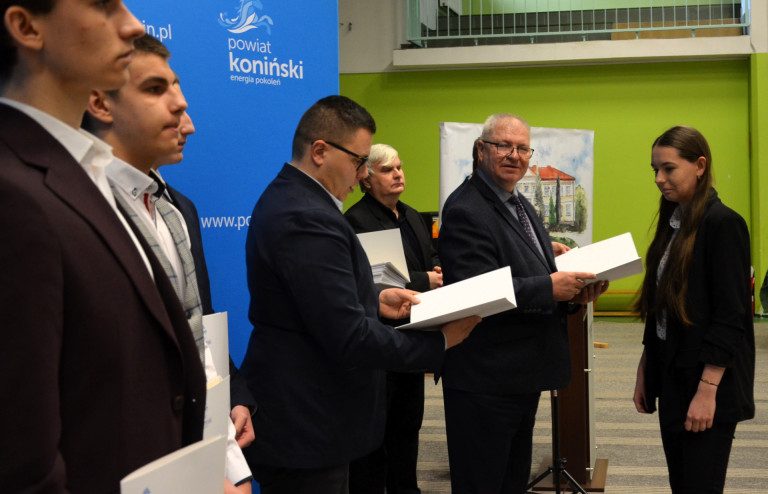 Stypendia Starosty Konińskiego wręczone