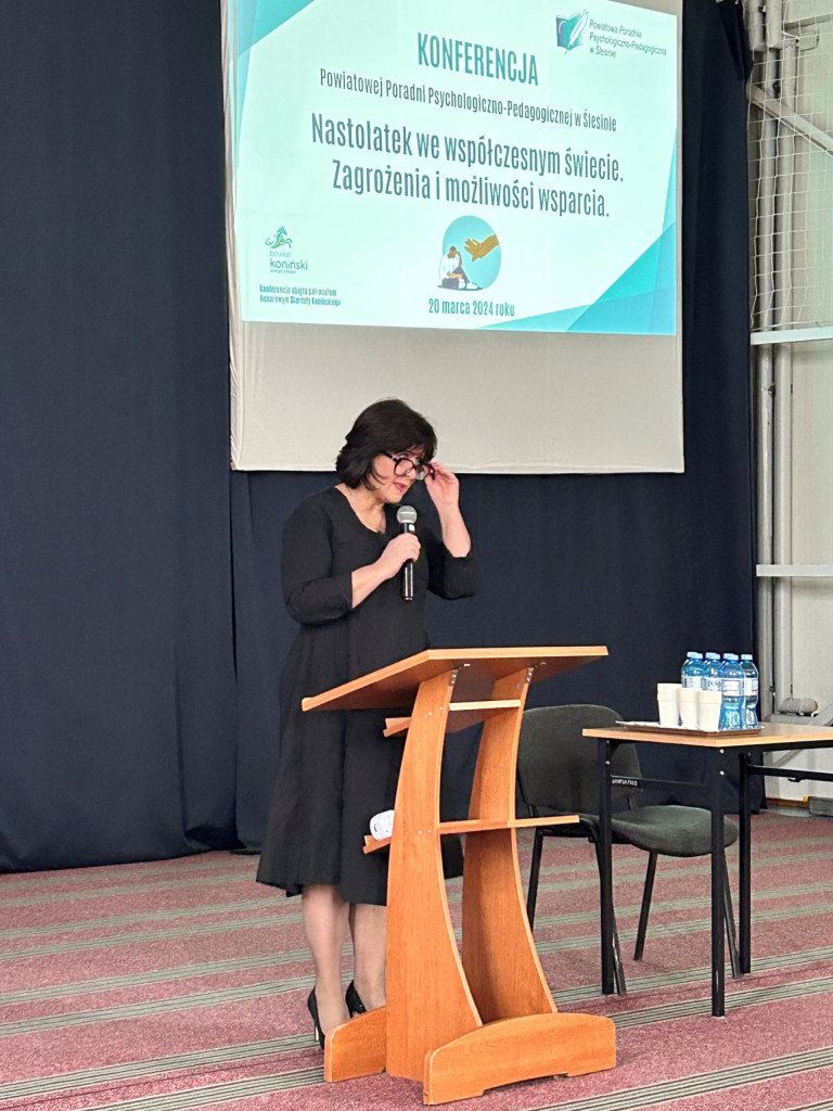 Nastolatek we współczesnym świecie - konferencja
