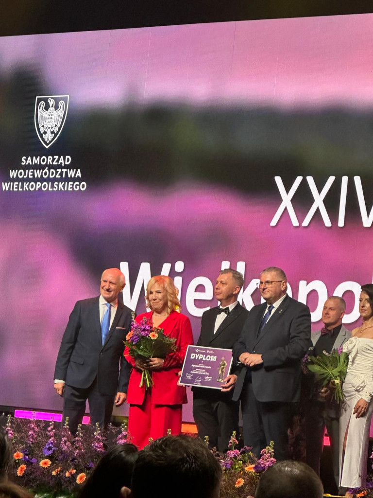Rolnicy z powiatu konińskiego z tytułem Wielkopolski Rolnik Roku 2024