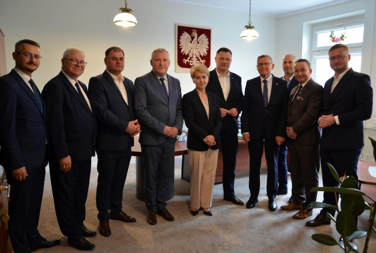 Minister rozwoju i technologii z wizytą w powiecie