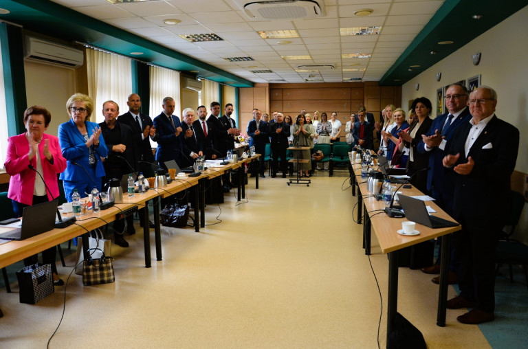 Zarząd Powiatu z absolutorium za 2024r.