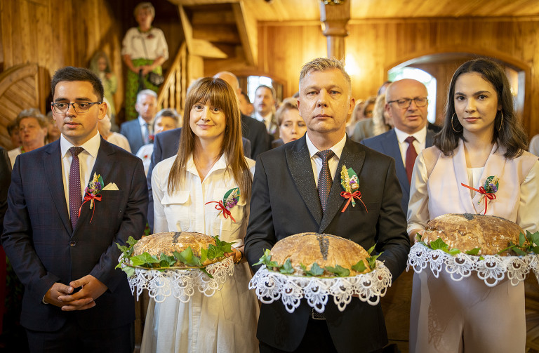 Dożynki Powiatowo-Gminno-Parafialne w Rzgowie ? święto plonów i wdzięczności rolnikom