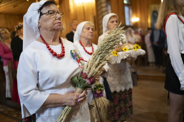 Dożynki Powiatowo-Gminno-Parafialne w Rzgowie ? święto plonów i wdzięczności rolnikom