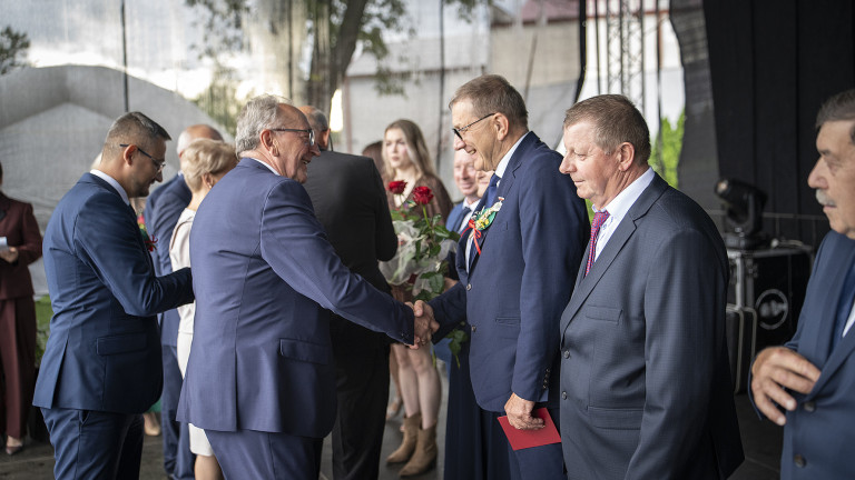 Dożynki Powiatowo-Gminno-Parafialne w Rzgowie ? święto plonów i wdzięczności rolnikom
