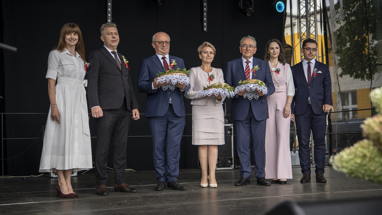 Dożynki Powiatowo-Gminno-Parafialne w Rzgowie ? święto plonów i wdzięczności rolnikom