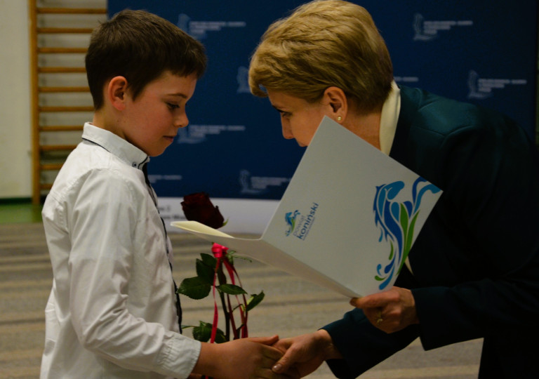 Stypendia Starosty Konińskiego wręczone w Żychlinie