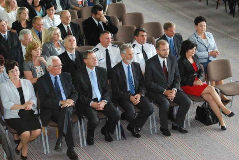 Powiat koniński zainaugurował rok szkolny 2011/2012