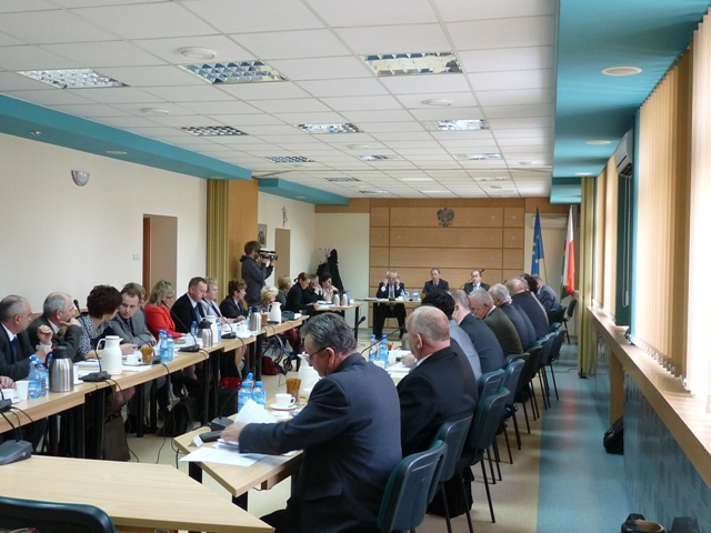 Z XII sesji Rady Powiatu Konińskiego