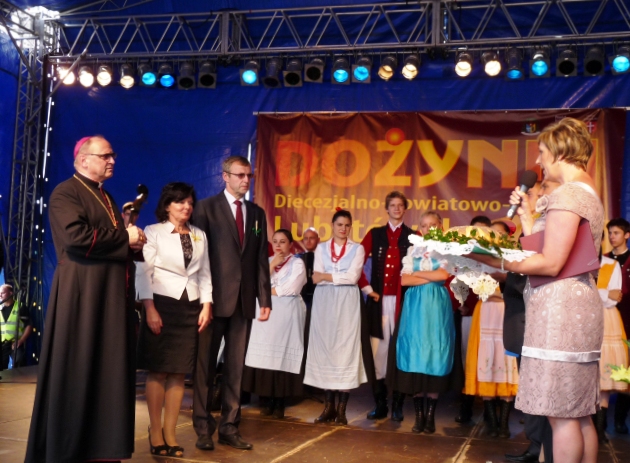 Dożynki Diecezjalno-Powiatowo-Gminne w Lubstówku